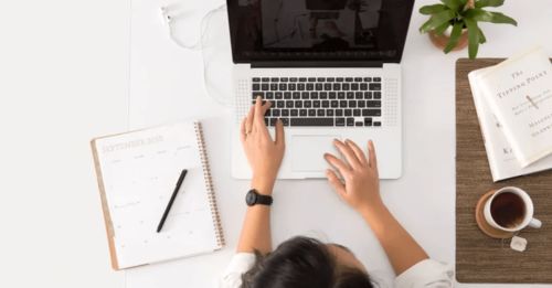 軟件外包服務 一份實習生300字反思背后的行業洞察